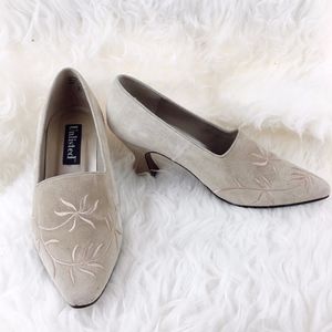 Unlisted Embroidered Sculptured Kitten Heel